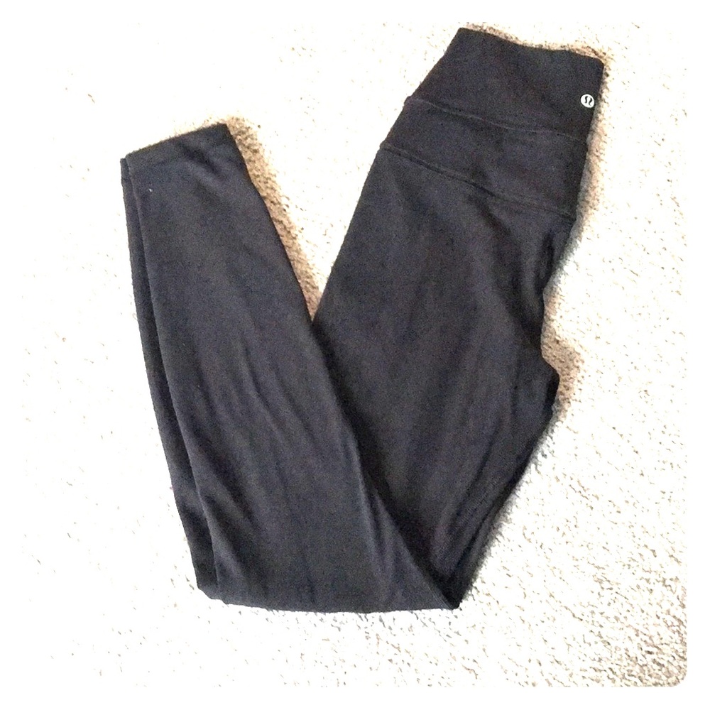 Lululemon ballet leggings size 6 BLACK